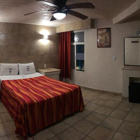 Hotel Vigo Guadalajara Kültér fotó