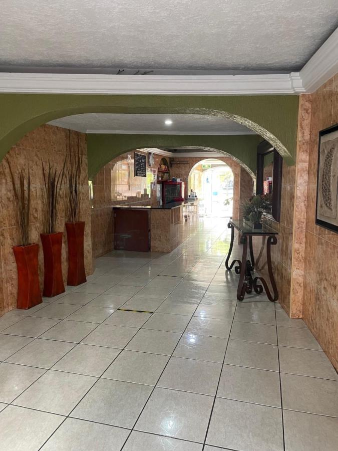 Hotel Vigo Guadalajara Kültér fotó